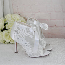 Load image into Gallery viewer, Lace Wedding Booties – UK3 / US5.5