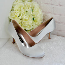 Load image into Gallery viewer, Silver Satin Round Toe Shoes - 8cm Bridal Bridesmaid Heels -UK4/US6.5