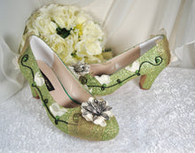 Load image into Gallery viewer, Princess Tiana Inspired Green Block Heel Shoes: Costume Shoe