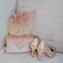 Load image into Gallery viewer, Blush Pink Satin Bridal Set: Handmade Heels, Clutch & Fascinator