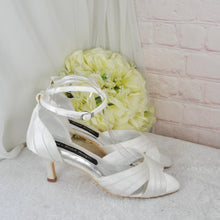 Load image into Gallery viewer, White Satin Bridal Set: Heels, Clutch Bag & Fascinator