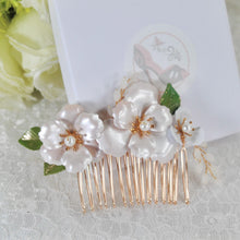 Load image into Gallery viewer, Pearlescent Pink Bridal Hair Comb, Gold Wedding Accessories
