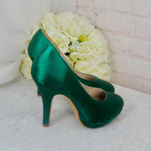 Load image into Gallery viewer, Emerald Green Satin Round Toe Heels - UK3 - Ready to Dispatch