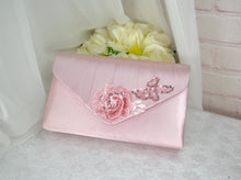 Load image into Gallery viewer, Pink Satin Bridal Set: Embroidered Block Heels, Clutch & Fascinator