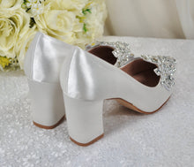 Load image into Gallery viewer, Block Heel Bridal Shoes with Crystal Embellishment UK4 / US6.5