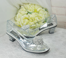 Load image into Gallery viewer, Crystal Cinderella Wedding Shoes: Transparent Block Heel Glass Slippers