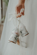 Load image into Gallery viewer, Bridal Satin Sandals – Ivory Wedding Block Heels With Floral Embroidered Detail Size  UK5/US7.5