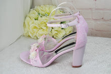 Load image into Gallery viewer, Blush Pink Block Heel with 3D Flower