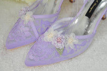 Load image into Gallery viewer, Pastel Lilac Bridal Sandals: Embroidered 3D Flower Kitten Heel Shoes UK7/US9.5