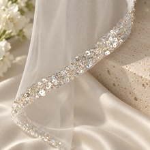 Load image into Gallery viewer, Luxury Beaded Edge Bridal Veil – White or Ivory, 100–300 cm