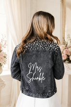 Load image into Gallery viewer, White Personalised Pearl Bridal Jacket: Bride to Be, Hen Party