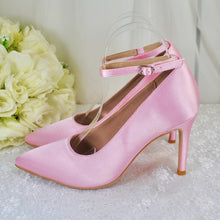 Load image into Gallery viewer, Pink Satin Pointed Toe Bridal Shoes - UK4 - Ready to Dispatch