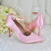 Load image into Gallery viewer, Pink Satin Pointed Toe Bridal Shoes - UK4 - Ready to Dispatch