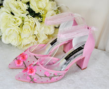 Load image into Gallery viewer, Pink Blossom Block Heels