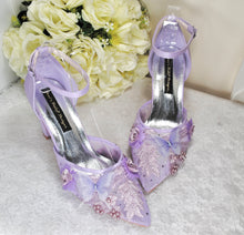 Load image into Gallery viewer, Lilac Butterfly Block Heels
