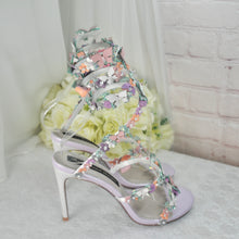 Load image into Gallery viewer, Butterfly Garden