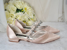 Load image into Gallery viewer, Crystal Strap Flats