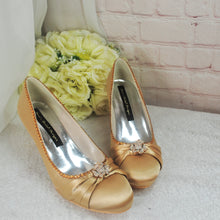 Load image into Gallery viewer, Kitty | Gold | 6cm Heel