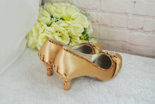 Load image into Gallery viewer, Kitty | Gold | 6cm Heel