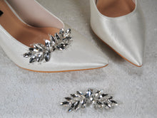 Load image into Gallery viewer, Crystal Shoe Clips