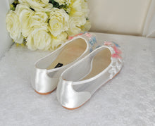 Load image into Gallery viewer, Butterfly Ballet Flats