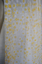 Load image into Gallery viewer, Sunflower Wedding Veil