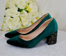 Load image into Gallery viewer, Velvet Block Heels