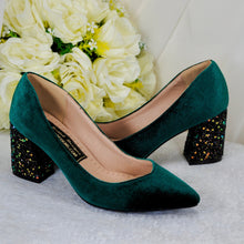 Load image into Gallery viewer, Velvet Block Heels