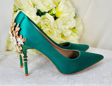 Load image into Gallery viewer, Green Satin with 'Cherry Blossom'