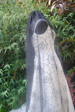 Load image into Gallery viewer, Cobweb Veil | White or Black