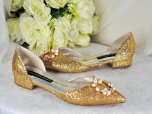 Load image into Gallery viewer, Champagne Gold Flats