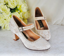 Load image into Gallery viewer, Lucinda | Champagne