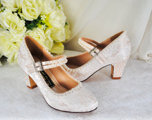 Load image into Gallery viewer, Lucinda | Champagne