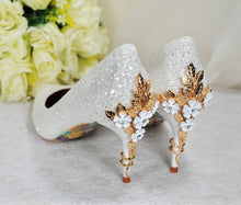 Load image into Gallery viewer, Ellora - White