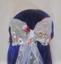 Load image into Gallery viewer, Meadow Flower Tulle Bridal Bow