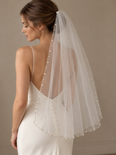 Load image into Gallery viewer, White Crystal Edge Bridal Veil – 100cm