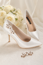 Load image into Gallery viewer, Cherry Blossom Floral Shoe Clips | Bridal Shoe Embellishment | Gold, Silver & Rose Gold