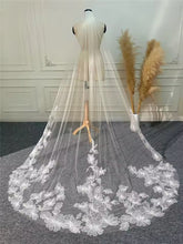 Load image into Gallery viewer, Cathedral Morning Glory' embroidered vei