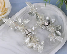 Load image into Gallery viewer, 3D Flower Shoe Clips