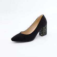 Load image into Gallery viewer, Velvet Block Heels