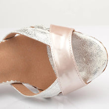 Load image into Gallery viewer, Dance Shoes