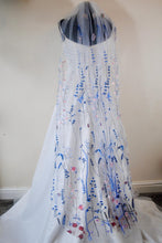 Load image into Gallery viewer, Blue WildFlower Veil