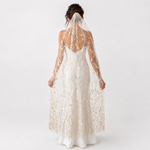 Load image into Gallery viewer, Luxury Sparkling Leaf Bridal Veil - Blue, Silver, Gold