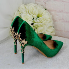 Load image into Gallery viewer, Green Velvet Pointed Toe Court Shoes - UK4 - Ready to Dispatch