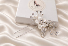 Load image into Gallery viewer, Ivory Flower Bridal Hair Pin – Pearl & Crystal Silver Hairpiece