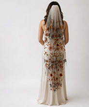 Load image into Gallery viewer, Autumn Flower Floral Veil, Beautiful Wedding Veil with Autumnal Embroidery