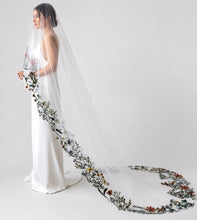 Load image into Gallery viewer, 2-Tier Autumnal embroidered Veil - Cathedral Length Floral Lace Edge Bridal Veil with Blusher