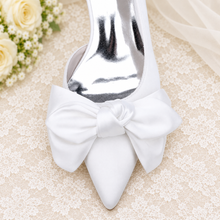Load image into Gallery viewer, White D’Orsay Bridal Shoes with Bow – Low Block-Heel Wedding Shoes