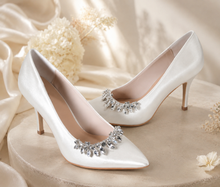Load image into Gallery viewer, Crystal Bridal Shoe Clips | Removable Rhinestone Wedding Shoe Embellishments