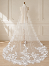 Load image into Gallery viewer, Cathedral Morning Glory' embroidered vei